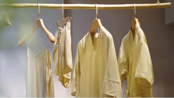 服装衣架批发市场
