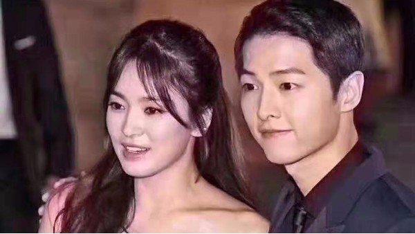 双宋CP离婚，李晨范冰冰分手告诉你实木衣架断了怎么办？【华恩】