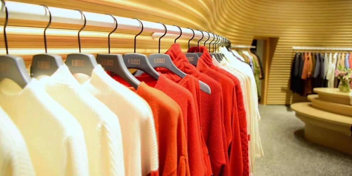 塑料服装衣架批发，必须要注意的地方！--华恩衣架